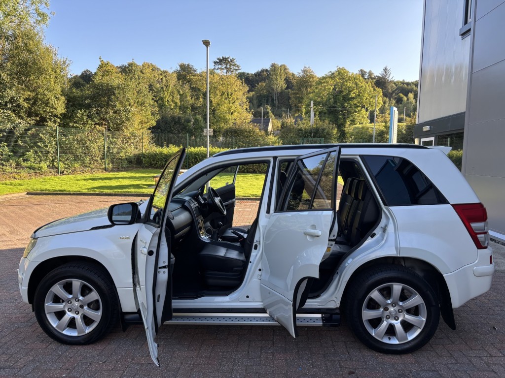 SUZUKI GRAND VITARA
