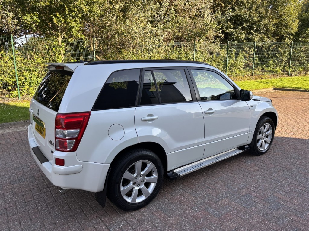 SUZUKI GRAND VITARA
