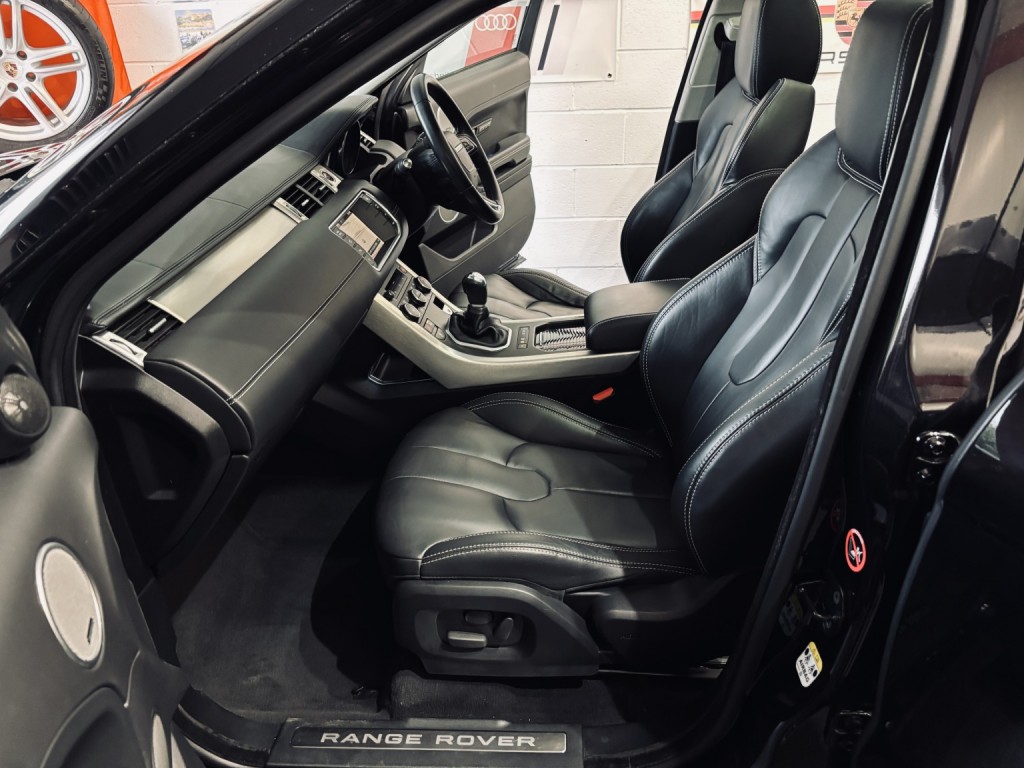 LAND ROVER RANGE ROVER EVOQUE