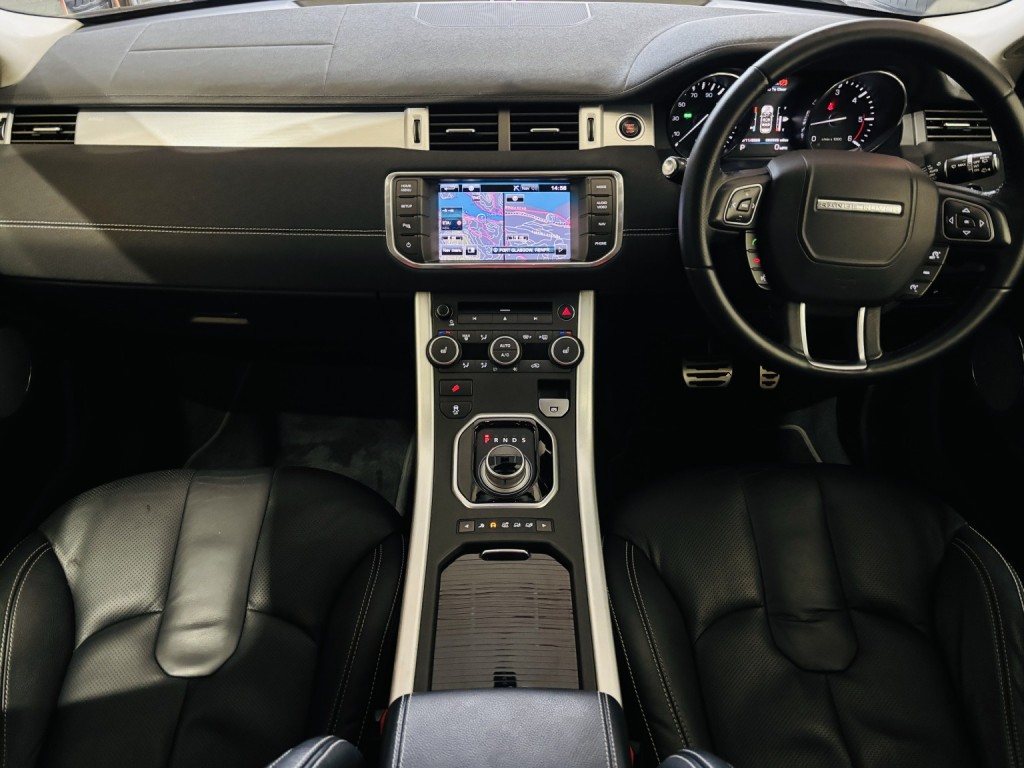 View LAND ROVER RANGE ROVER EVOQUE 2.2 SD4 Dynamic