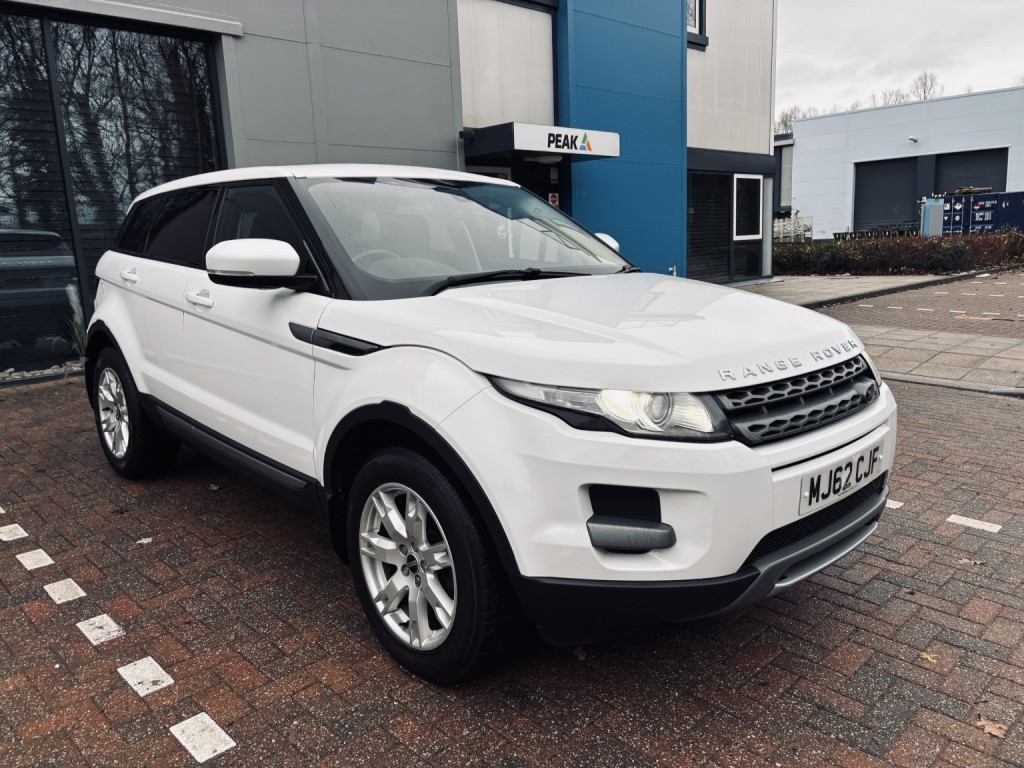 View LAND ROVER RANGE ROVER EVOQUE 2.2 eD4 Pure