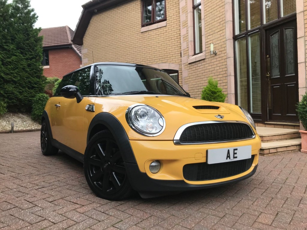 MINI HATCH COOPER S
