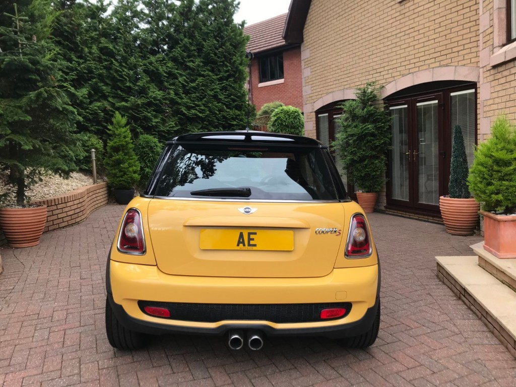 MINI HATCH COOPER S