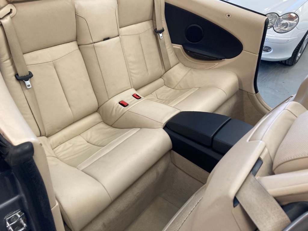 BMW 6 SERIES