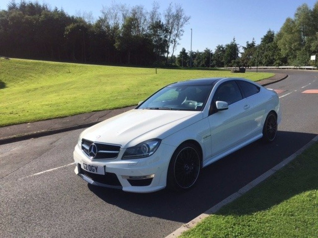 View MERCEDES-BENZ C CLASS C63 AMG