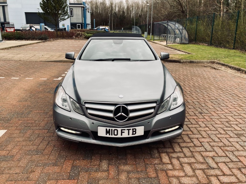 MERCEDES-BENZ E CLASS