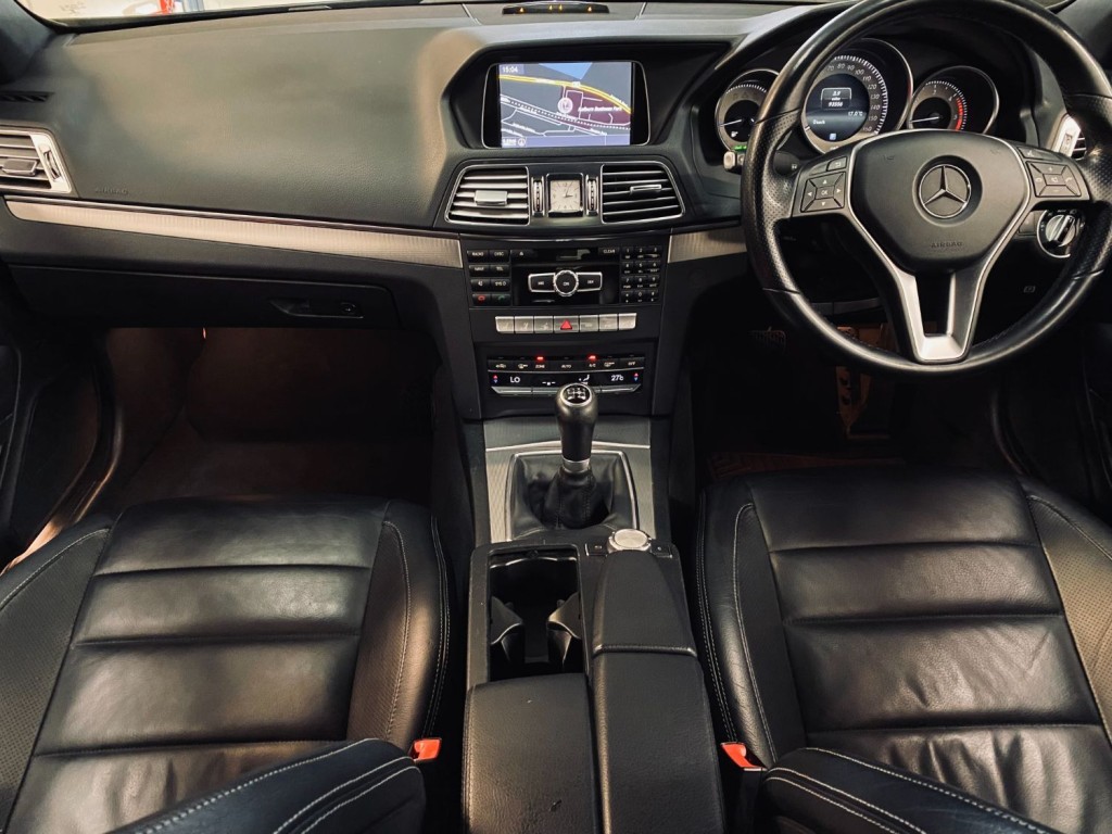 MERCEDES-BENZ E CLASS
