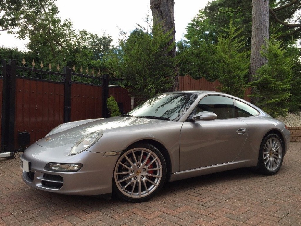 View PORSCHE 911 CLASSIC Carrera S