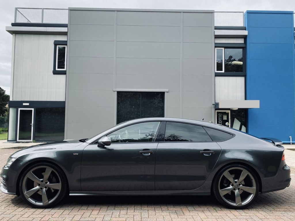 AUDI A7