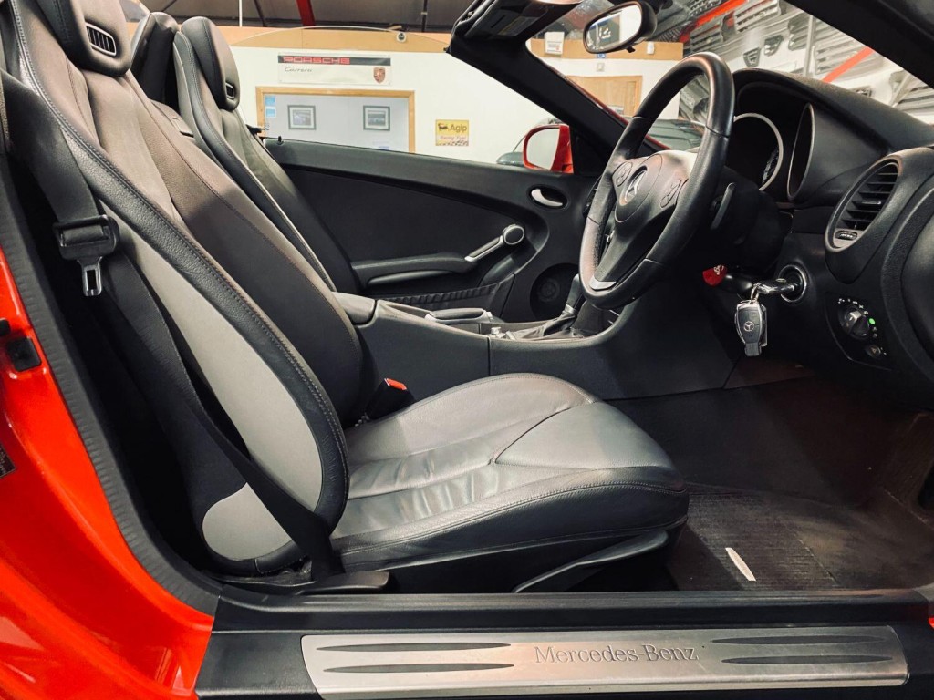 MERCEDES-BENZ SLK