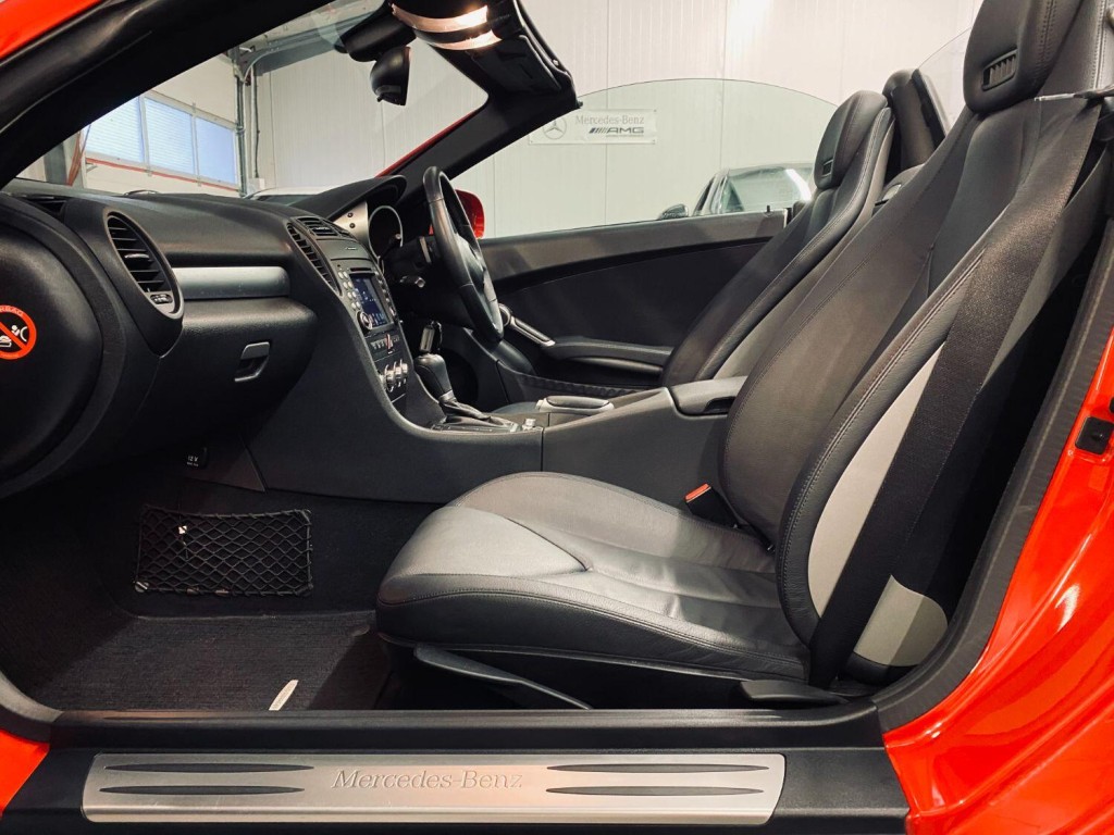 MERCEDES-BENZ SLK
