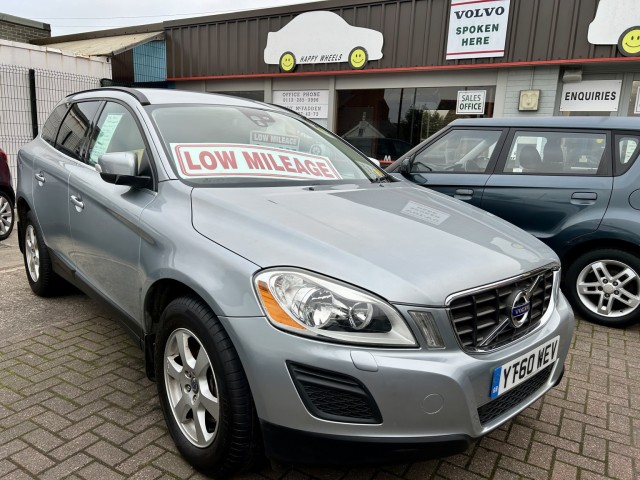 VOLVO XC60 2.4 D5 SE **ONE OWNER - ONLY 40,000 MILES**