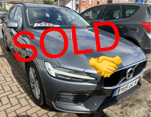 VOLVO V60 2.0 Momentum Plus D3