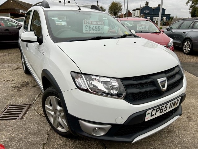 DACIA SANDERO STEPWAY 0.9 Stepway Ambiance TCe 90