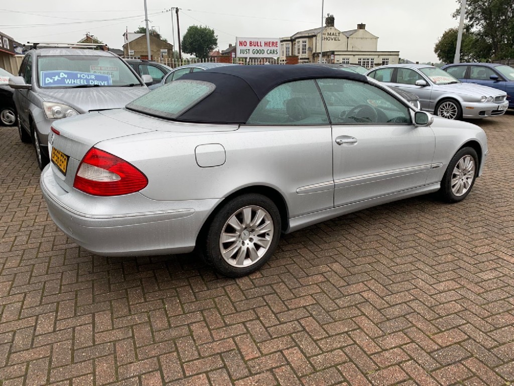 MERCEDES-BENZ CLK
