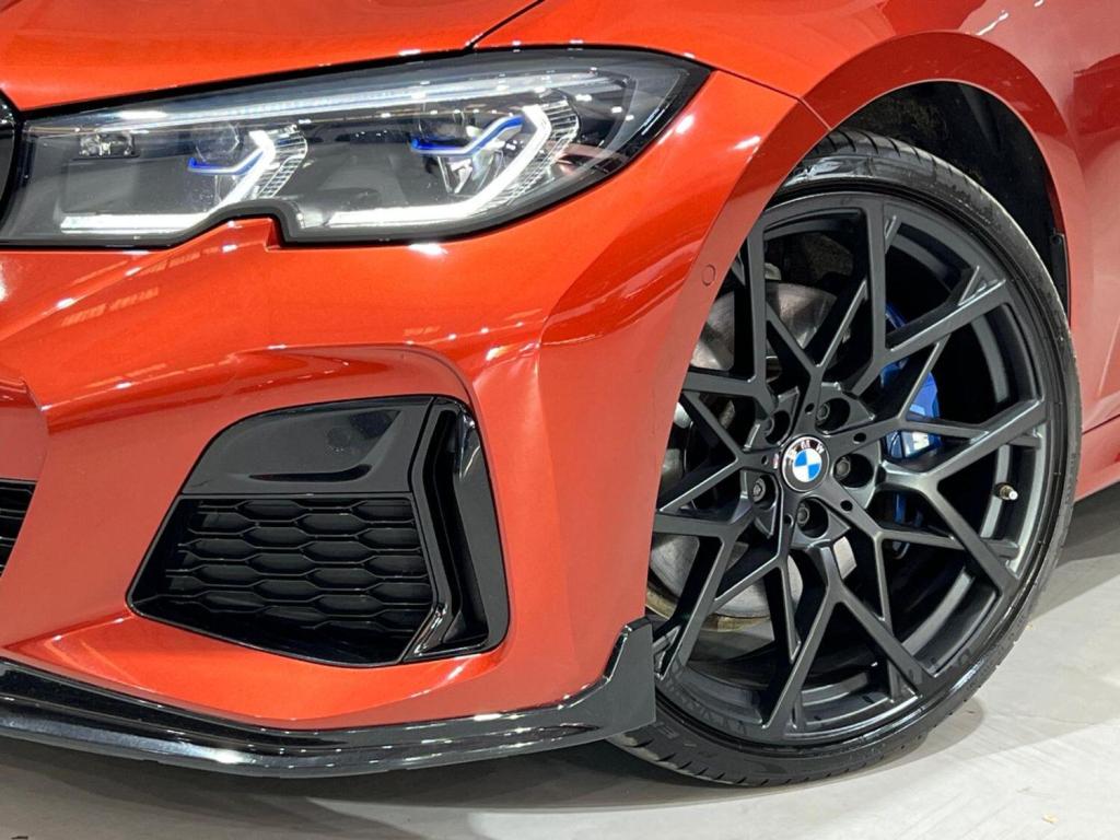View BMW 3 SERIES 3.0 M340d xDrive Saloon