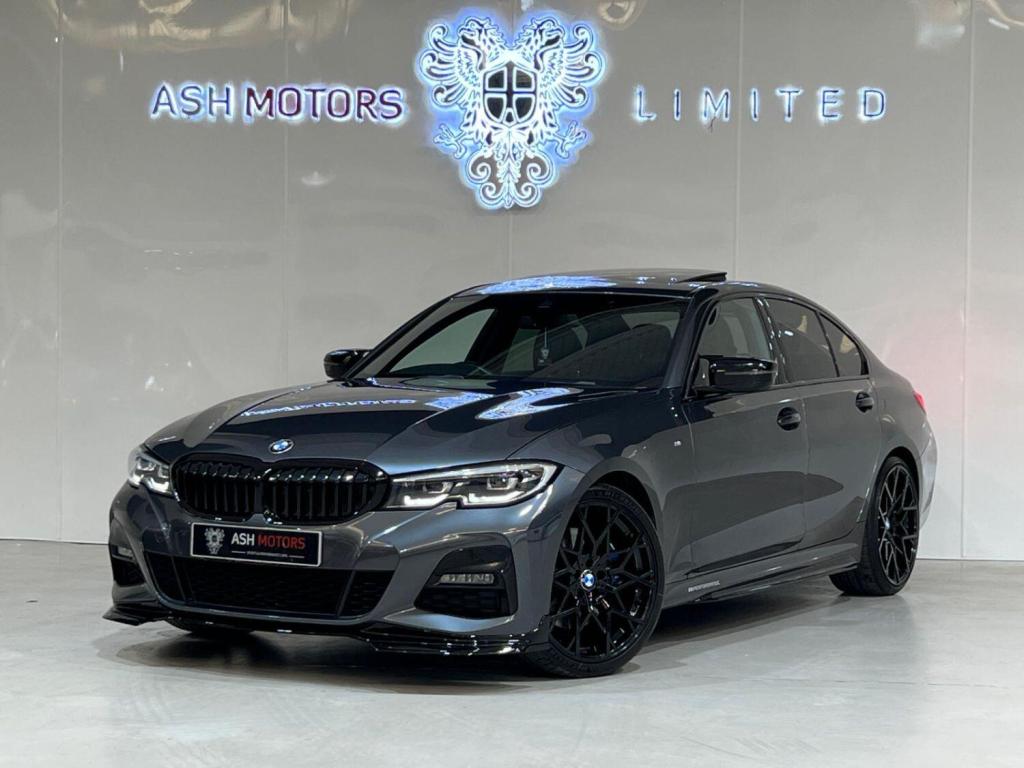 View BMW 3 SERIES 2.0 330i M Sport Saloon