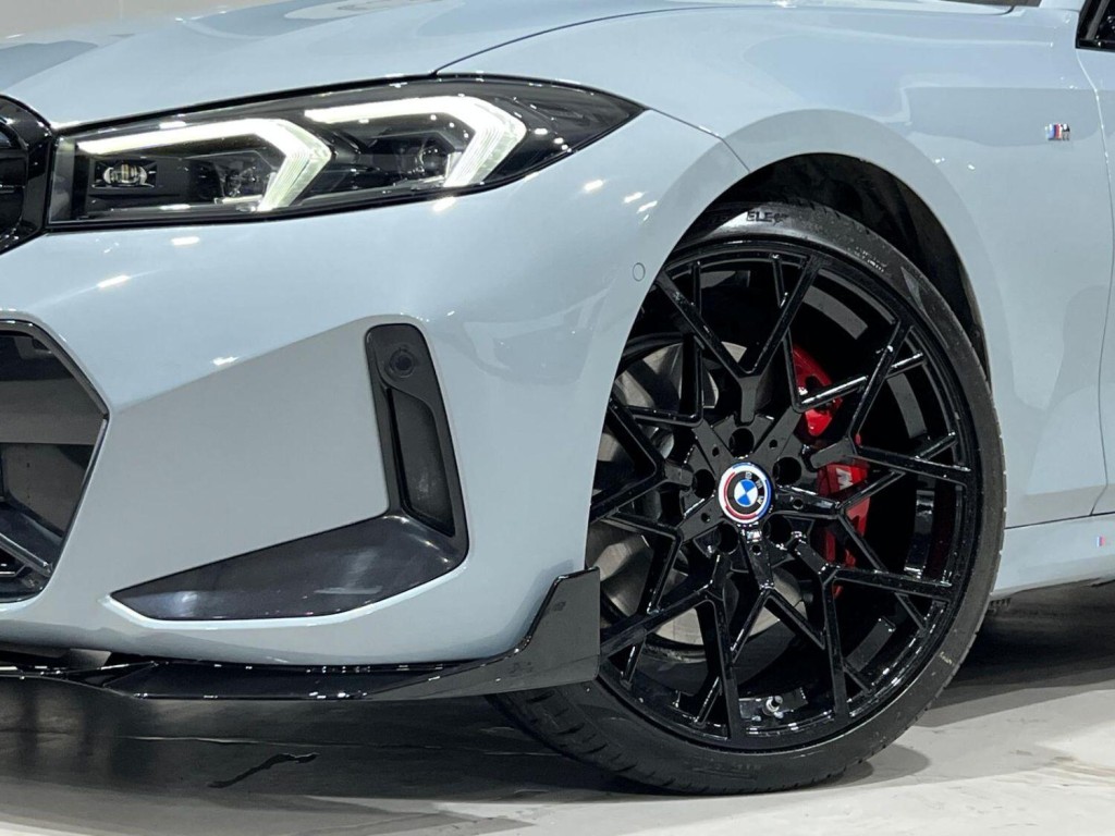 View BMW 3 SERIES 3.0 M340d xDrive Saloon