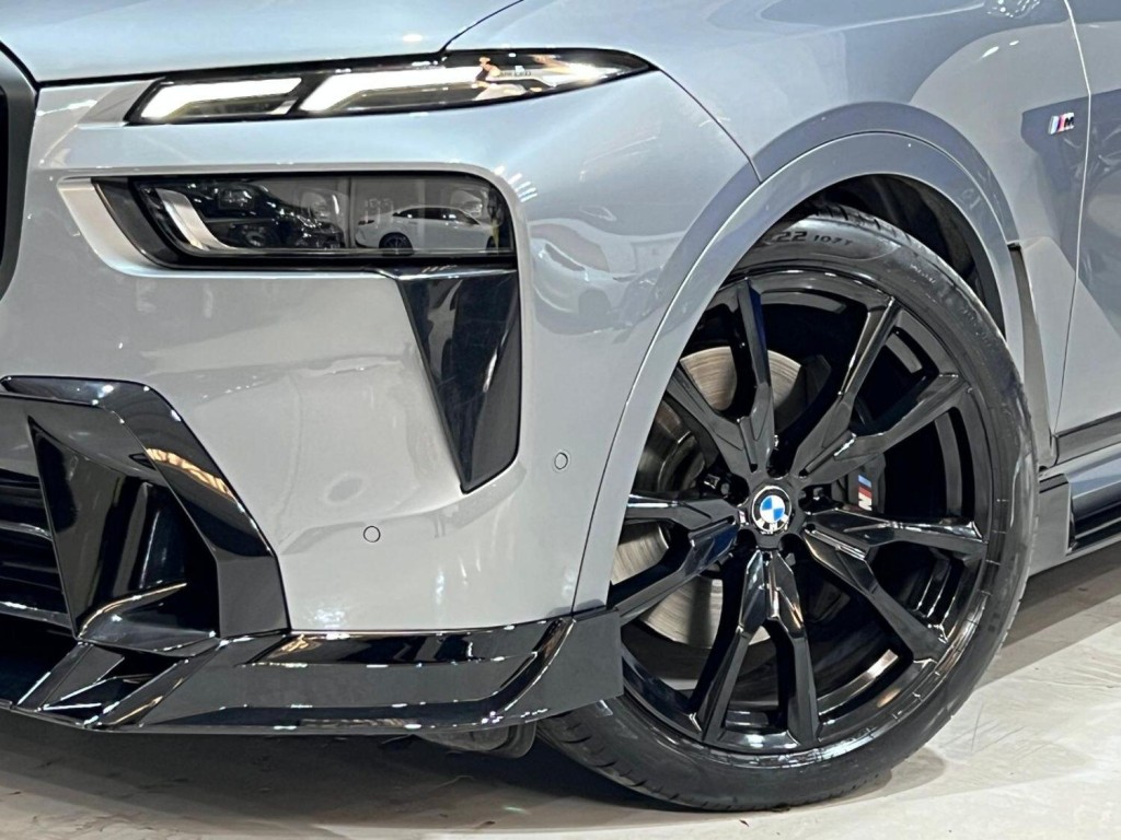 View BMW X7 3.0 X7 xDrive40d M Sport