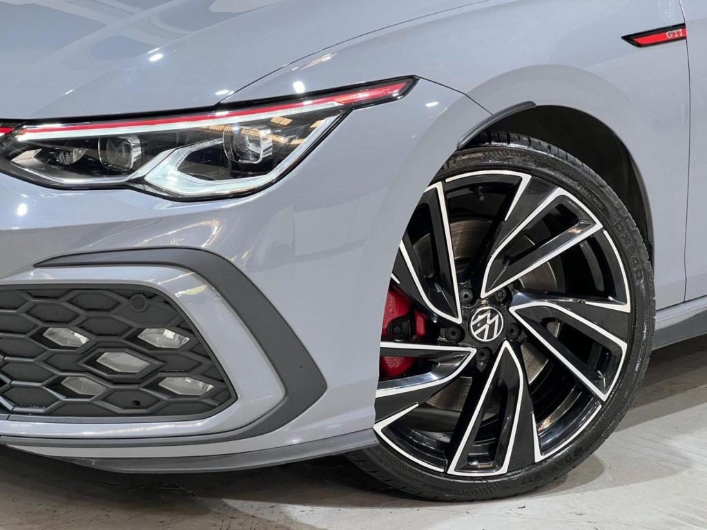 View VOLKSWAGEN GOLF 2.0 TSI GTI