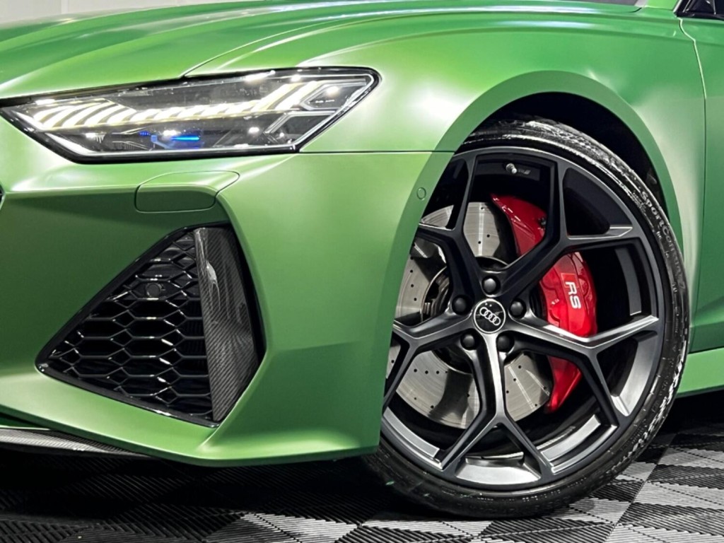 View AUDI RS6 4.0 TFSI V8 Performance Carbon Vorsprung
