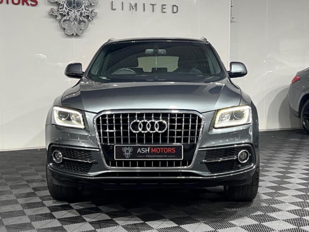 View AUDI Q5 2.0 TDI S line Plus
