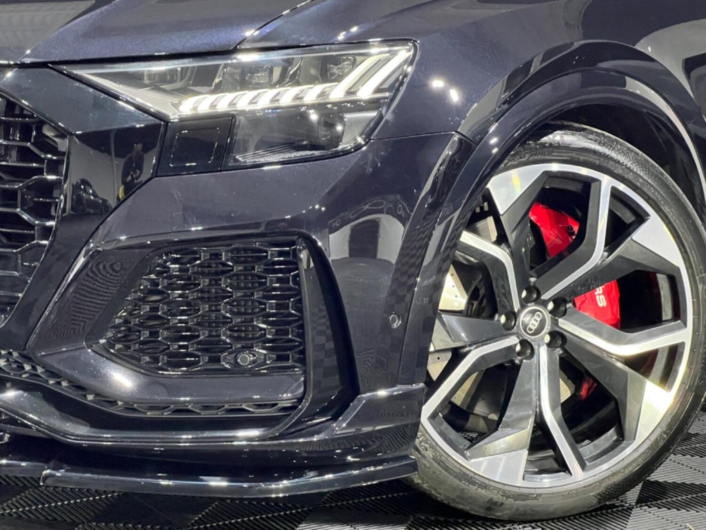 View AUDI RSQ8 4.0 TFSI V8 Vorsprung
