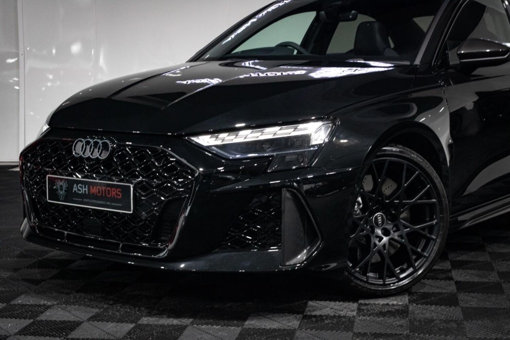 View AUDI RS3 2.5 TFSI Carbon Vorsprung
