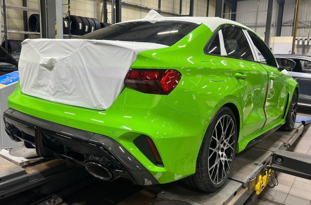 View AUDI RS3 2.5 TFSI Carbon Vorsprung