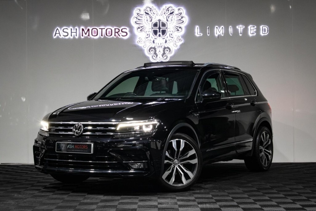 View VOLKSWAGEN TIGUAN 2.0 TDI R-Line Tech DSG 4Motion