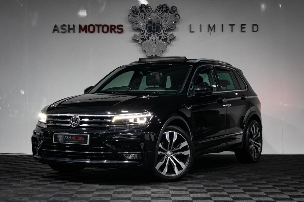View VOLKSWAGEN TIGUAN 2.0 TDI R-Line Tech DSG 4Motion