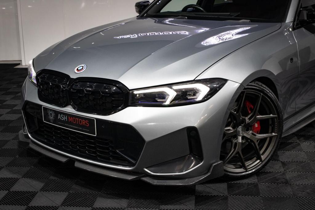 View BMW 3 SERIES 3.0 M340i xDrive Saloon