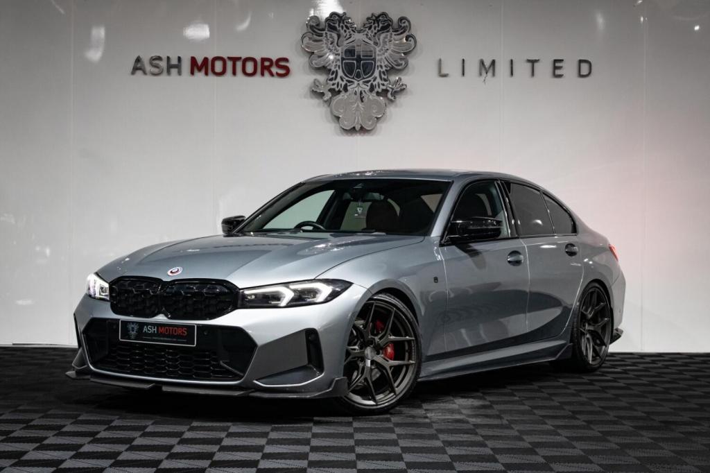 View BMW 3 SERIES 3.0 M340i xDrive Saloon