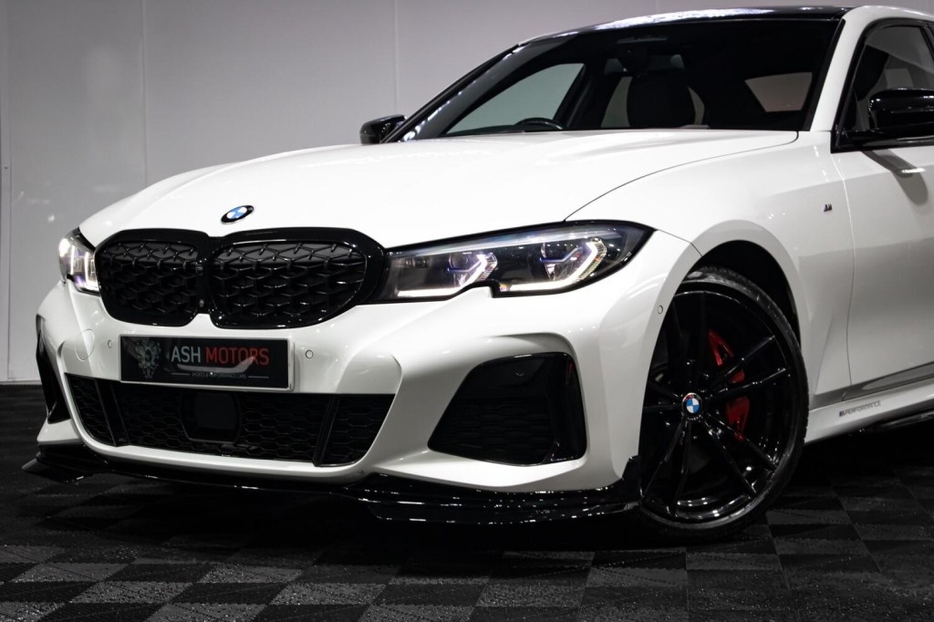 View BMW 3 SERIES 3.0 M340d xDrive Saloon