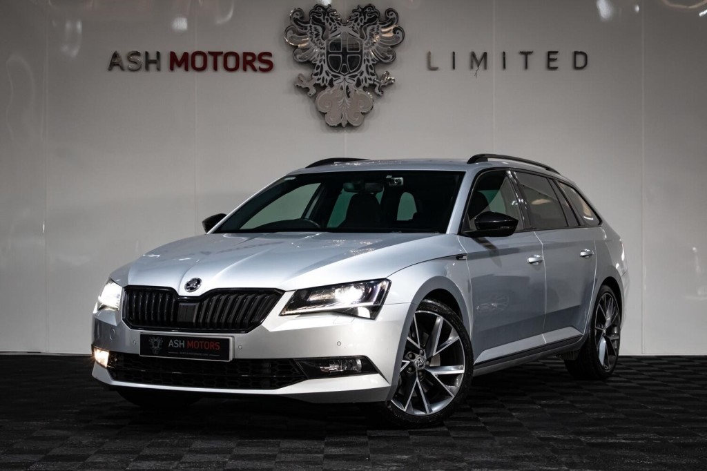View SKODA SUPERB 2.0 TSI SportLine