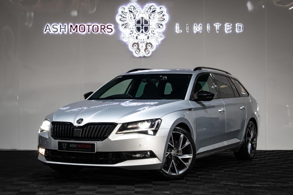 View SKODA SUPERB 2.0 TSI SportLine