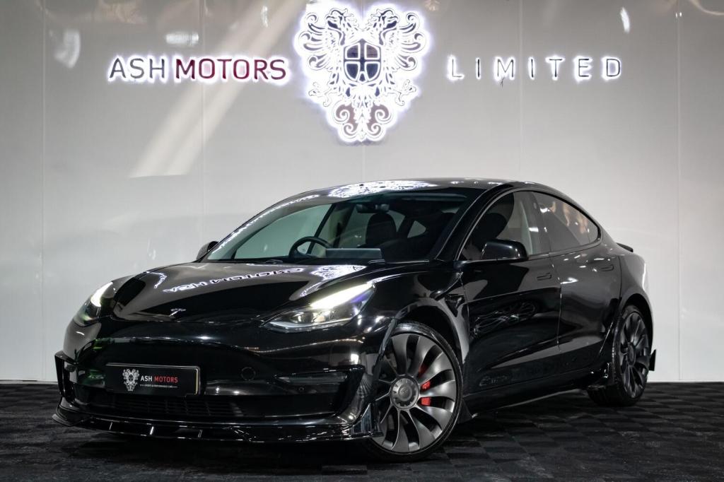 View TESLA MODEL 3 (Dual Motor) Performance