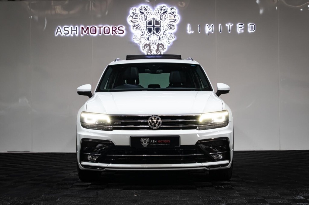 View VOLKSWAGEN TIGUAN 2.0 TDI R-Line
