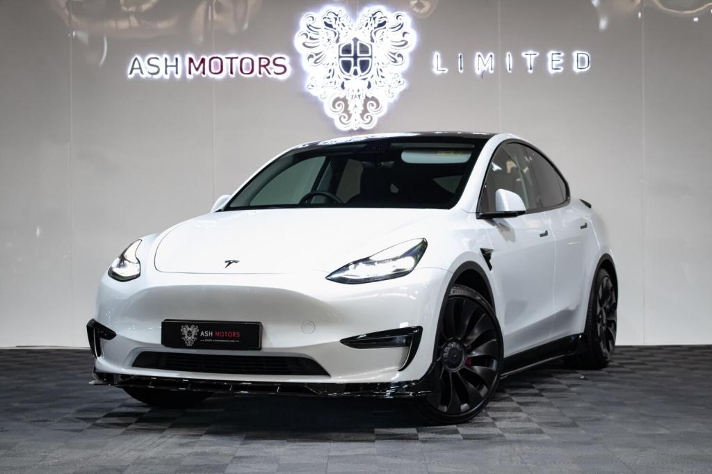 View TESLA MODEL Y (Dual Motor) Performance