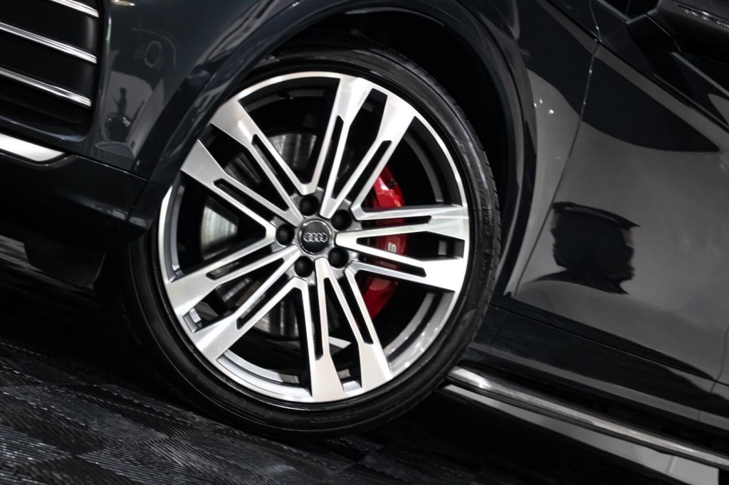 View AUDI SQ5 3.0 TDI V6