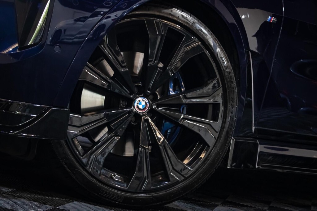 View BMW X7 3.0 X7 xDrive40d M Sport