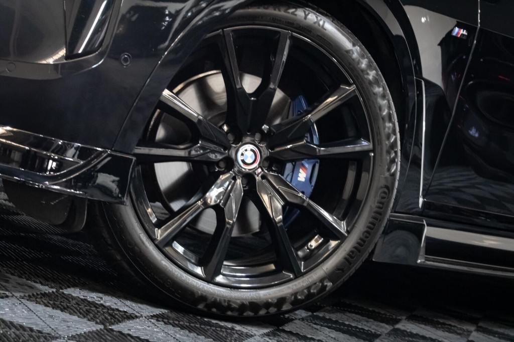 View BMW X7 3.0 X7 xDrive40d M Sport