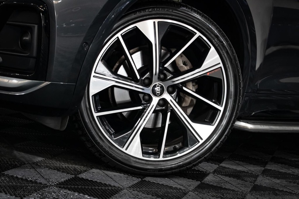 View AUDI Q5 2.0 TFSI 45 Vorsprung