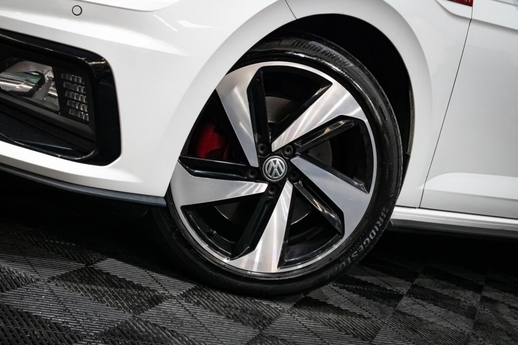 View VOLKSWAGEN POLO 2.0 TSI GTI+