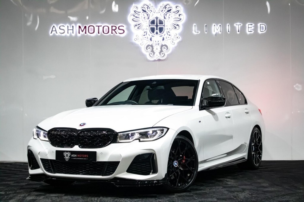 View BMW 3 SERIES 3.0 M340i xDrive Saloon