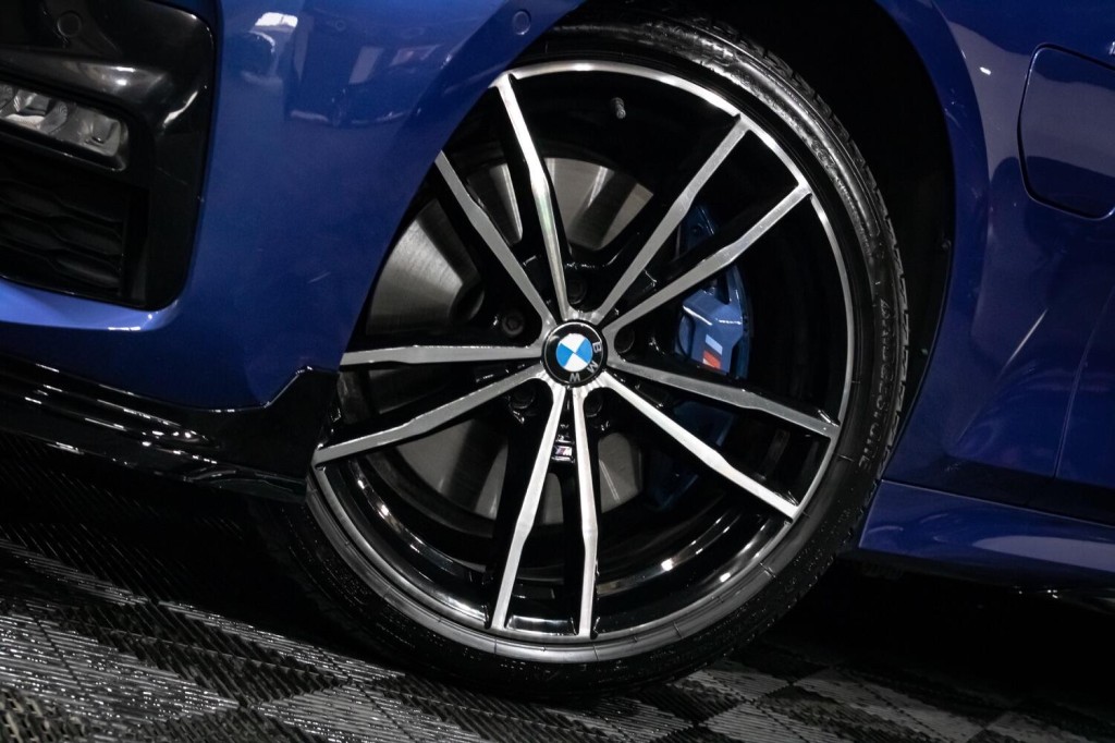 View BMW 3 SERIES 2.0 330e M Sport Saloon