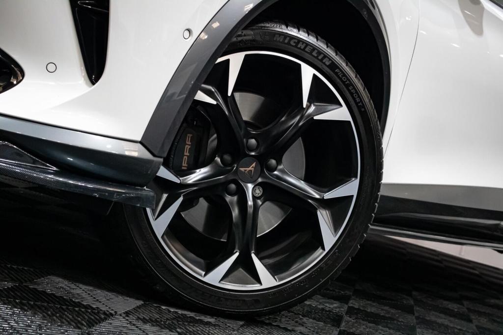 View CUPRA FORMENTOR 2.0 TSI VZ2