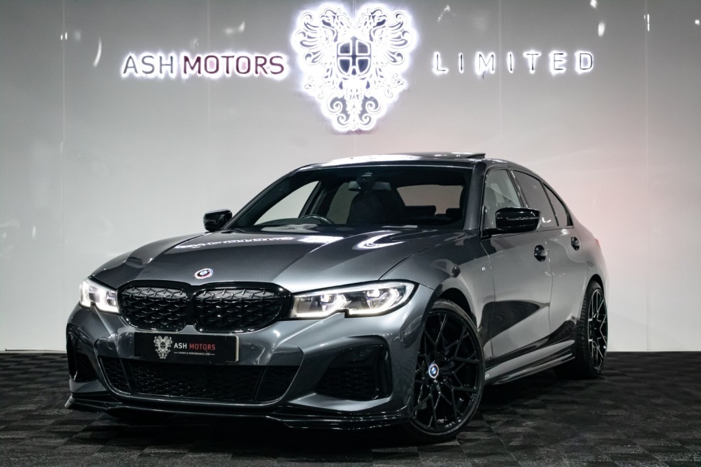 View BMW 3 SERIES 3.0 M340i xDrive Saloon