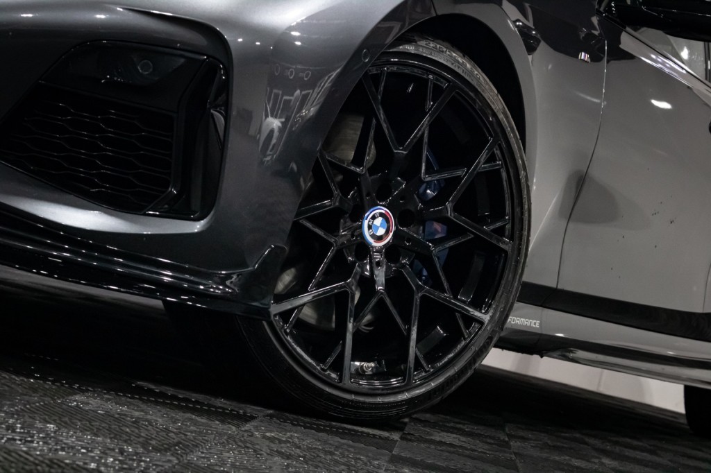 View BMW 3 SERIES 3.0 M340i xDrive Saloon