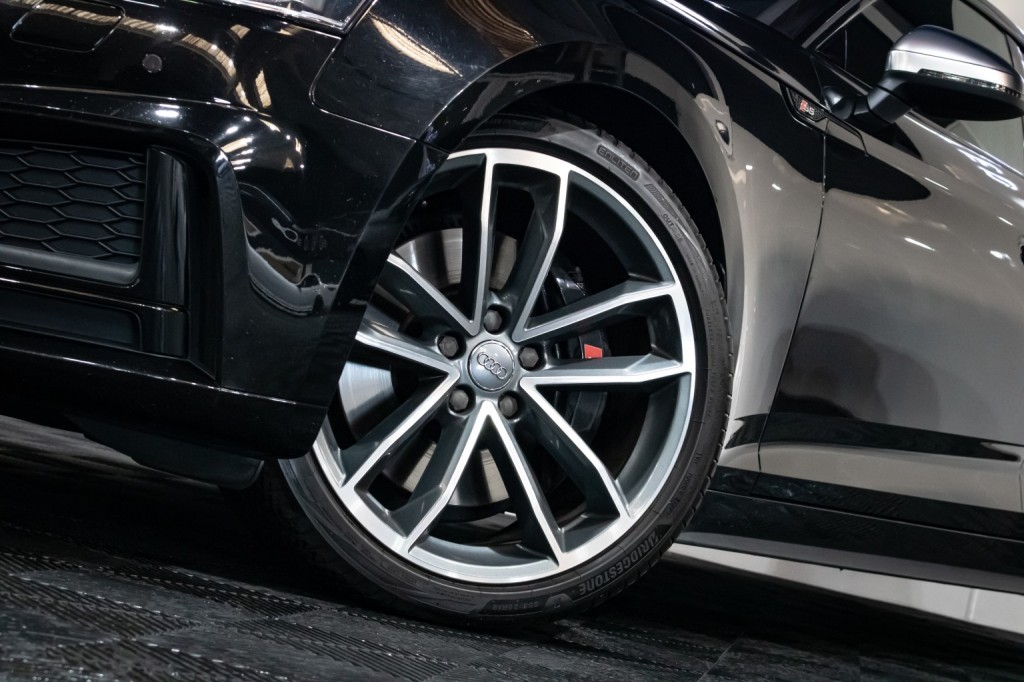 View AUDI S5 3.0 TFSI V6